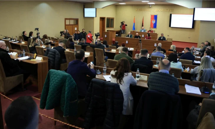 DOKUMENTI – Thirret mbledhja e radhës e Këshillit Bashkiak Shkodër, a do të vazhdojnë bojkotin PSD dhe PD?!