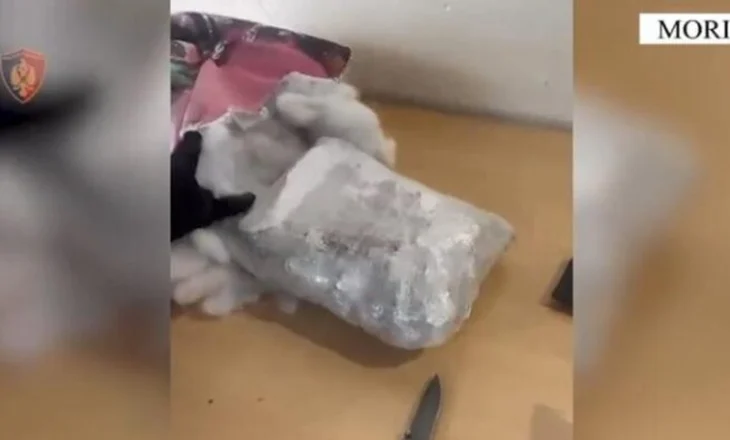 Droga e fshehur në jastëk! Arrestohet 35-vjeçari në pikën kufitare të Morinës (EMRI)