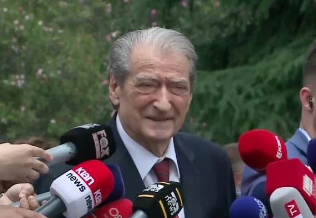 “Dyqan privat i partisë së krimit”/Berisha:Parlamenti po shndërrohet si bodrum mafie