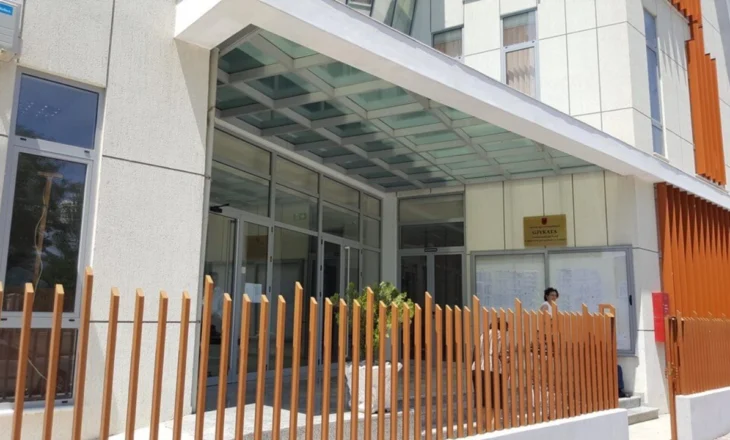 Dyshohet se lejuan shtrimin e rrugëve në Belsh në funksion të fushatës elektorale, Prokuroria e Elbasanit ndalon 4 persona