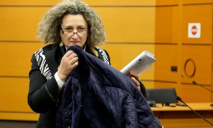 ‘E dënuar në Greqi’, Irena Gjoka reagon ndaj akuzave të Berishës: Shantazh për të më penguar të bëj detyrën