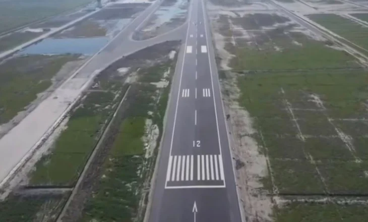 “Edhe tre ditë nga ulja e avionit të parë”, Rama publikon pamjet e Aeroportit të Vlorës