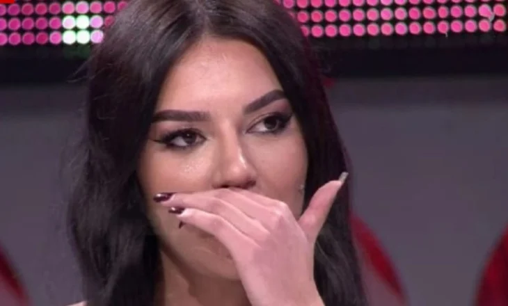 Efi flet hapur për betejën me shëndetin mendor: Nuk shihja më dritë
