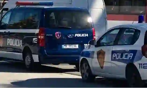 EMRI/ Ishte shpallur në kërkim për dhunë në familje, arrestohet 39-vjeçari në Tropojë