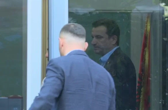Erion Veliaj bën rekurs në Gjykatën e Lartë, kërkon ndryshimin e masës së sigurisë “arrest me burg”
