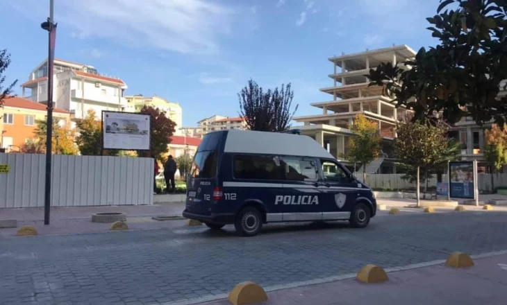 Fier – Policia godet disa raste të veprimtarive të paligjshme në qark. 3 të arrestuar dhe 2 të proceduar.