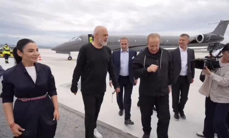 Fluturimi i parë në Aeroportin e Vlorës/ Behgjet Pacolli pritet nga Rama, kryeministri: Syri i keq plasi se Baca zbriti