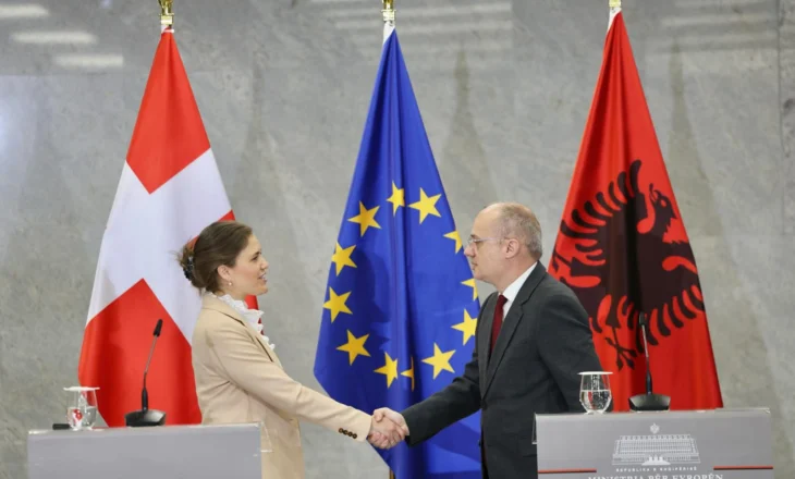 FOTO/ Ministri Hasani mirëpret ministren për Çështjet Evropiane të Danimarkës: Forcojmë bashkëpunimin