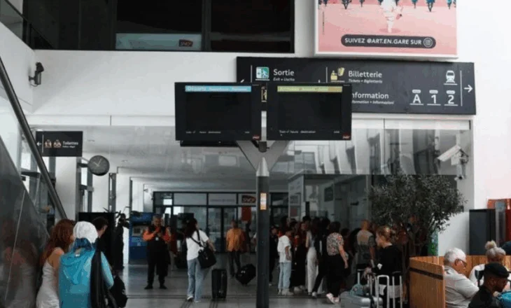 Francë/ Ndërprerje e energjisë elektrike në Kanë, Festivali i Filmit do të…
