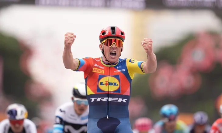 Giro d’Italia nis me emocione nga Shqipëria, Mads Pedersen fiton në Tiranë dhe vishet me fanellën rozë