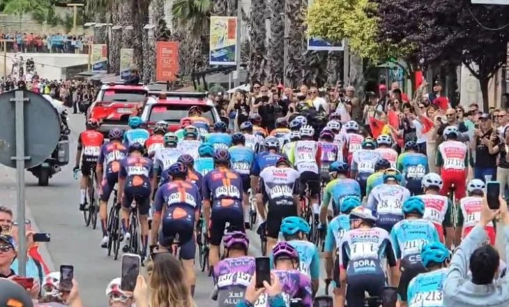 “Giro D’Italia” starton në Durrës, marrin pjesë çiklistë nga e gjithë bota