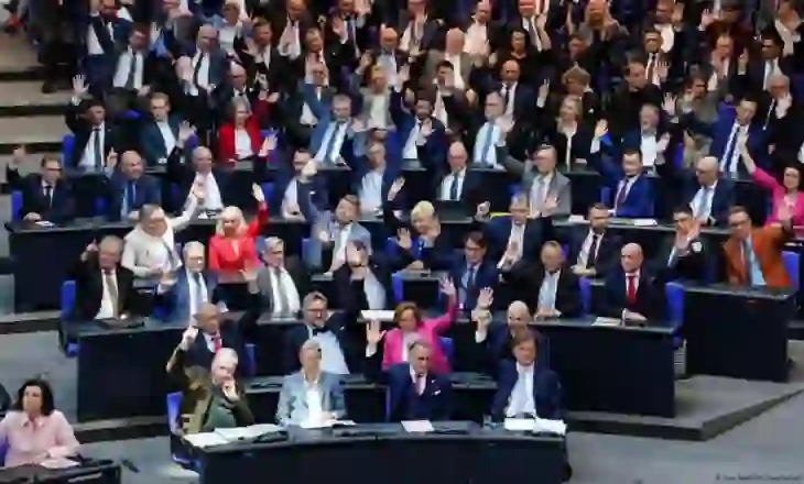 Gjermani/ AfD u klasifikua si parti e ekstremit të djathtë, çfarë pasojash ka?