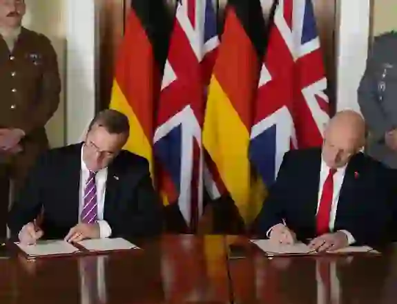 Gjermania dhe Britania forcojnë bashkëpunimin ushtarak