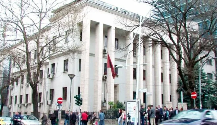 Gjykata e Lartë pranon rekursin e Arbër Veliajt për kontrollet në banesë