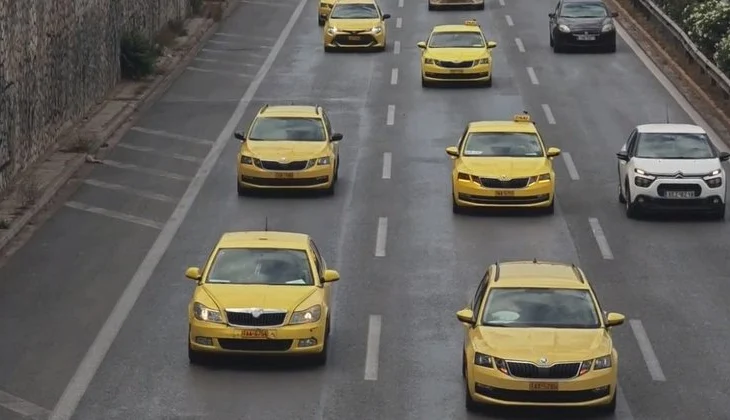 Greva në Greqi, taksistët bllokojnë aeroportin e Athinës