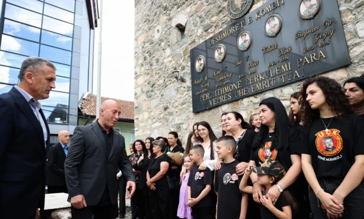Haradinaj: Përulemi me mirënjohje para sakrificës së dëshmorëve të Deçanit