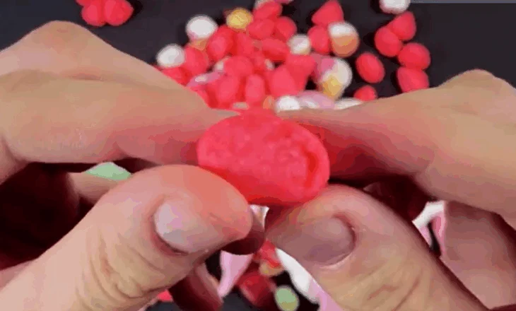 Haribo tërhiqet nga supermarketet në Holandë/ Shkak, prania e kanabisit në përmbajtje