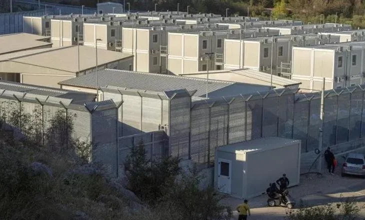 HRW paralajmëron BE-në dhe Britaninë: Mos përdorni Ballkanin si depo emigrantësh