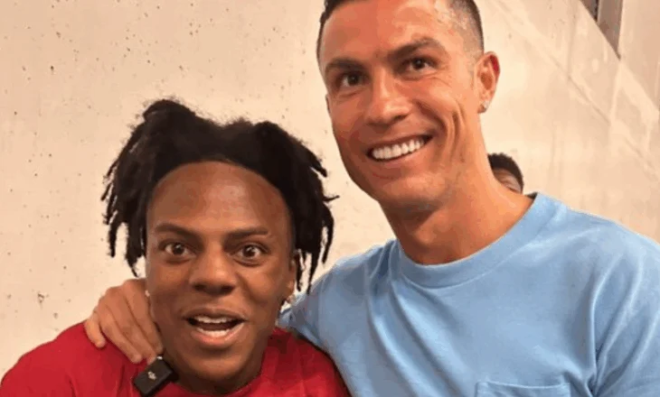 I fiksuar me Cristiano Ronaldon, IShowSpeed vendos të tregojë dhuratën që i ka bërë legjenda e futbollit