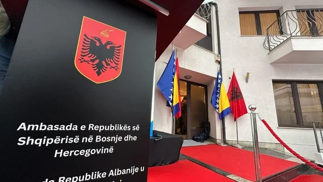 Inaugrohet Ambasada Shqiptare në Sarajevë, e cila rihapet pas afro një dekade
