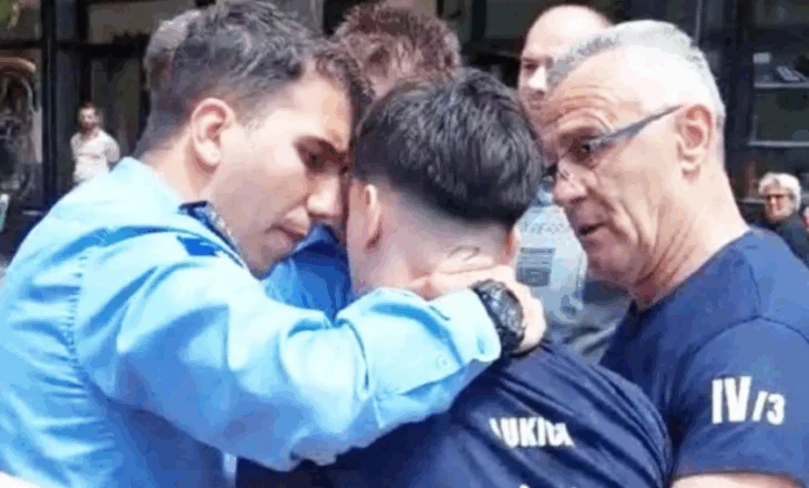 Incidenti në Mitrovicë, kreu i Policisë së Kosovës: S’kishte gjak në qafën e maturantit serb, ishte vendosur bojë