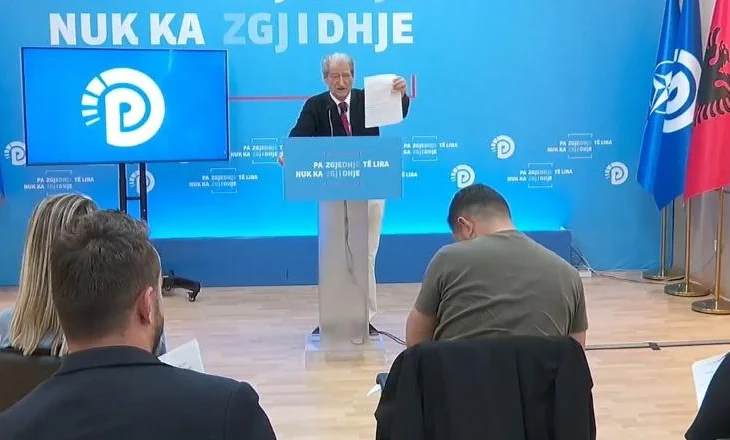“Internacionalja e Qendrës denoncon botërisht farsën e 11 majit”/ Rezoluta e IDC-CDI, Berisha: I jep goditje fatale…