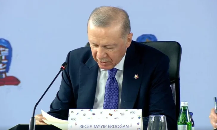 “Jemi në moment kritik, armët të heshtin dhe paqja të vendoset në Ukrainë”/ Erdogan flet edhe për situatën në Lindjen e Mesme: Të hiqen sanksionet ndaj Sirisë dhe të ndihmohen banorët