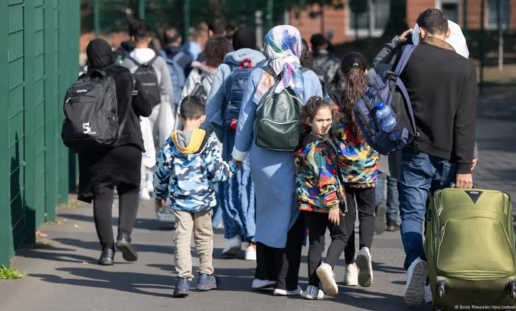 Jo më bashkim familjar në Gjermani? Ministri i Brendshëm gjerman bën gati projektligjin, preken emigrantët
