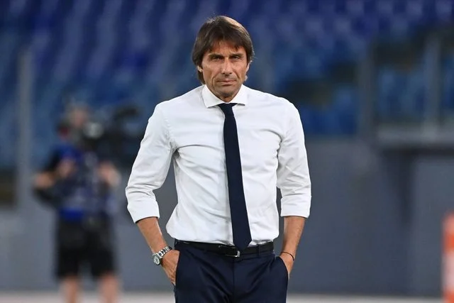 Juventus drejt rikthimit të Contes, Tudor lë të hapur largimin