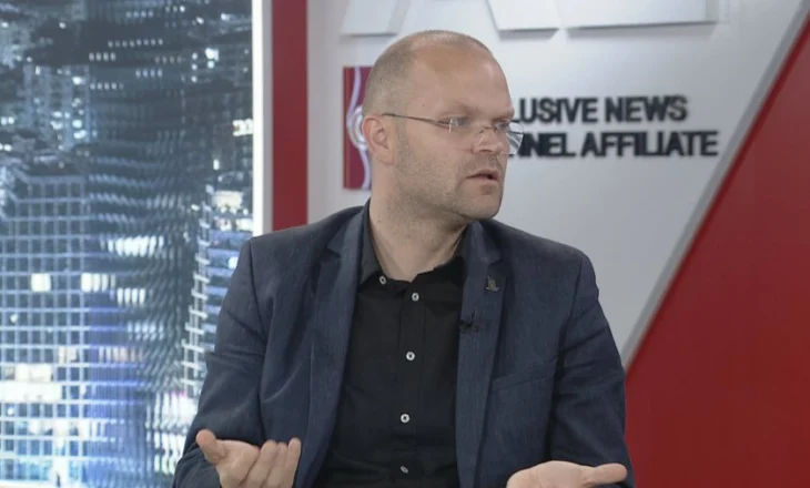 Kalaja: Tutorë votash mbështetën njerëz anonimë, Rama ndryshoi skemën
