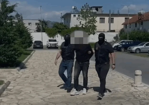 Kapet i shpalluri në kërkim ndërkombëtar nga Spanja