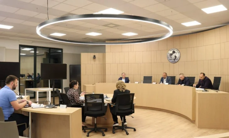 KAS rrëzon kërkesat nga Komiteti Shqiptar i Helsnikit