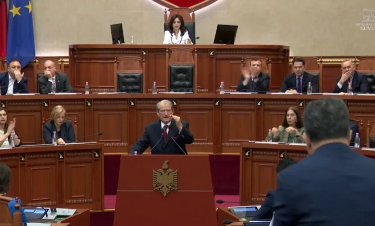 “Koha juaj perëndoi”/ Replika Berisha-Spiropali: Ai është Blendi Xhabafti! Ti pusho