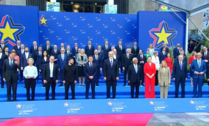 Komuniteti Politik Europian në Tiranë, Reuters: Shqipëria e vogël dhe aspiruese pret samitin gjigant europian
