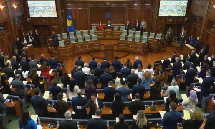 Konstituimi i Kuvendit të Kosovës dështon edhe në përpjekjen e 21-të