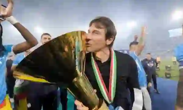 Konte do të largohet nga Napoli, mediat italiane e bëjnë të sigurt kalimin te Juventusi