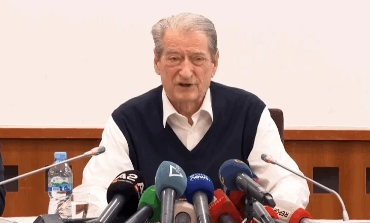 “Kontrata e lobimit 100% e bazuar në ligj”/ Berisha fshihet pas demokratëve: Synojmë mbrojtjen e kauzave të popullit opozitar nga një narkodiktator