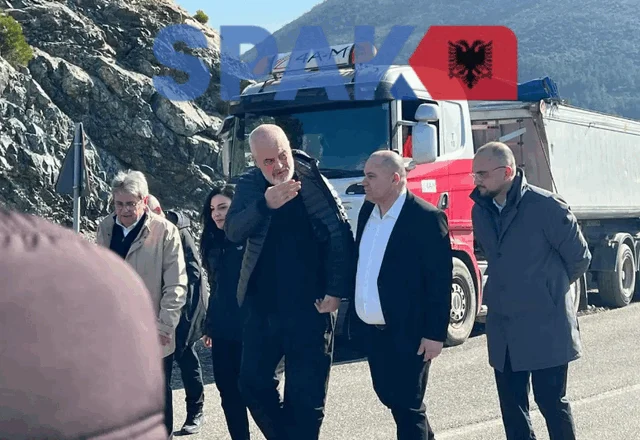 “Kristian mos luaj me dy porta”, mediat: SPAK ka sekuestruar celularin e kryebashkiakut të Vaut të Dejës!