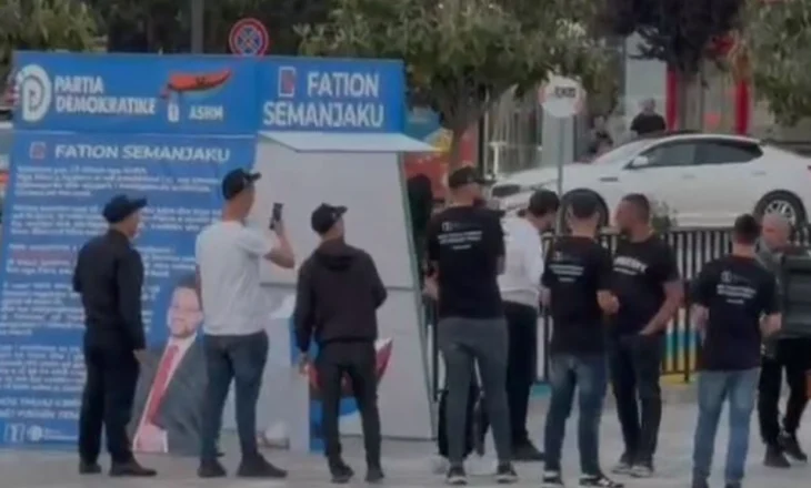 Kundërshtoi policët bashkiakë teksa po hiqnin një banderolë, shoqërohet kandidati i PD-së në listën e Fierit