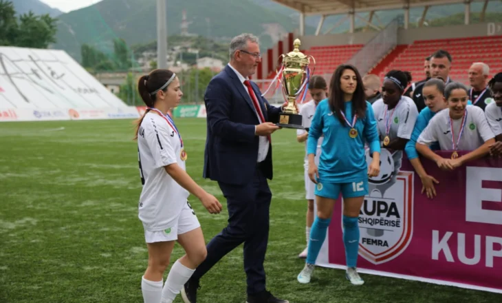 Kupa e Shqipërisë për vajza/ Apolonia triumfon në finale, mund Egnatian 5-1