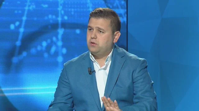 La PL-në për PS-në, por s’fitoi si deputet, ja çfarë thotë Braimllari për ekipin e Partisë Socialiste