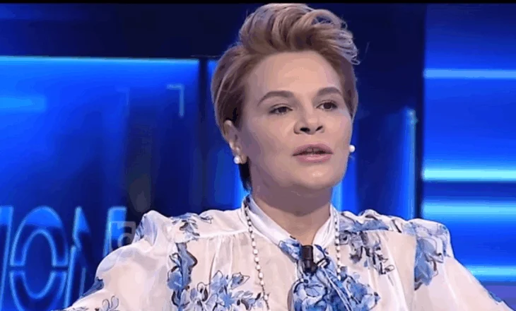 Larg politikës, Monika Kryemadhi publikon pamjet nga xhirimet e filmit ku do të marrë pjesë