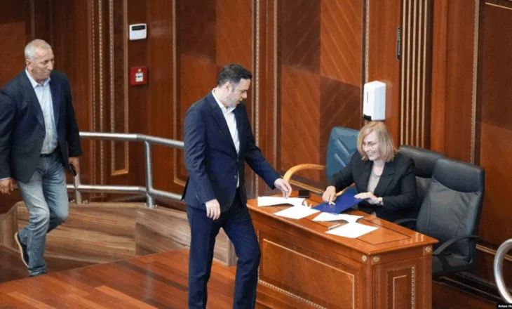 LDK del me një propozim, Abdixhiku fton partitë parlamentare për qeveri tranzicioni