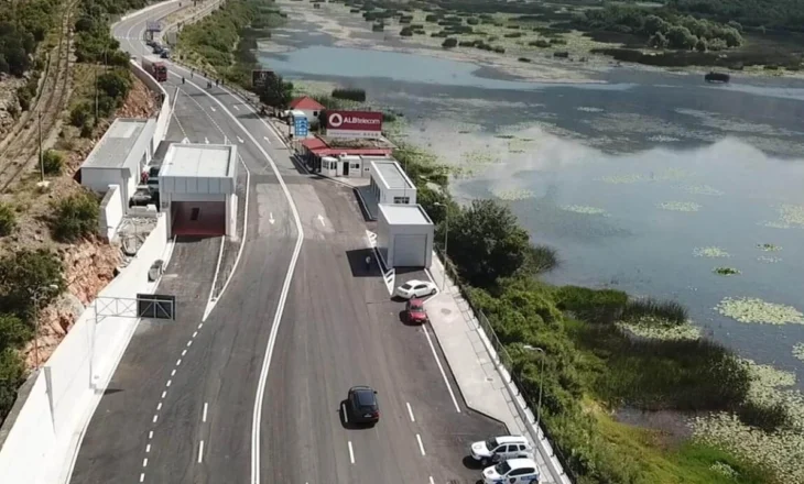 Lejuan kamionin me drogë të kalonte në Malin e zi, ndalohen 4 punonjës policie dhe një doganier në ‘Hanin e Hotit’
