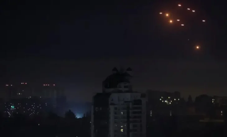 Lufta në Ukrainë, Kievi sulmohet për natën e tretë radhazi nga forcat ruse