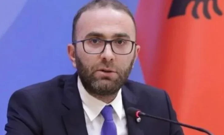 “Luftë klasash dhe presion politik”, Bardhi shpërthen ndaj Peleshit pas përplasjes në Korçë: Fundi po afron