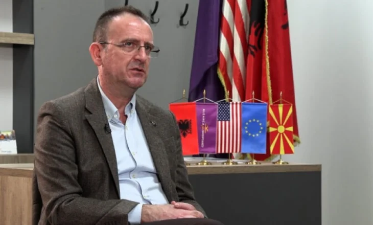 Maqedonia e Veriut/ Taravari jep dorëheqjen si Ministër i Shëndetësisë, ‘pritet të bashkohet me opozitën shqiptare’