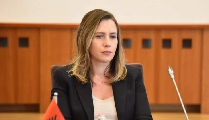 Marrëveshja e pensioneve me Italinë/Manjani: Shqiptarët s’do të humbasin ditë pune