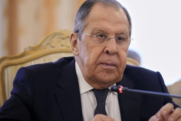Marrëveshja Gjermani-Ukrainë për raketat, reagon Lavrov: Me këtë vendim Berlini është përfshirë drejtpërdrejtë në luftë