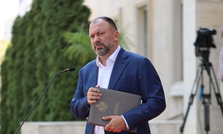 Mazniku: PS në Elbasan synon 9 mandate, PD lobim në SHBA për hallin e liderit të saj! Ku janë gjetur paratë?